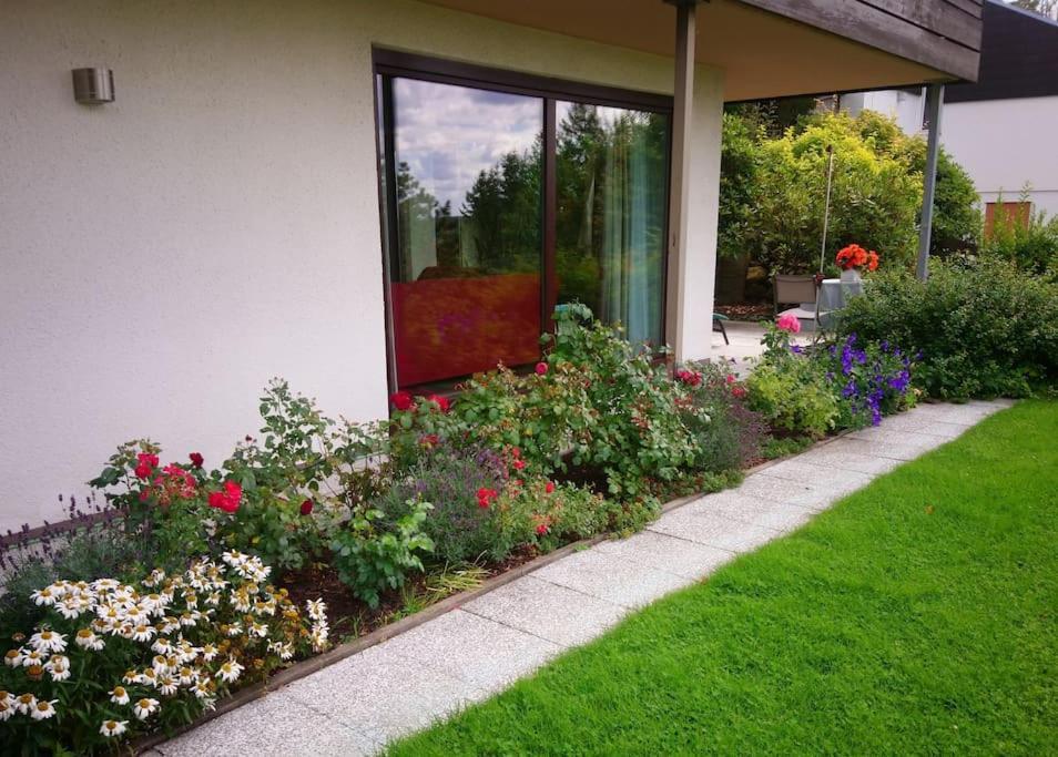 Komfort-Ferienwohnung Auf Der Eulenburg Grafengehaig エクステリア 写真