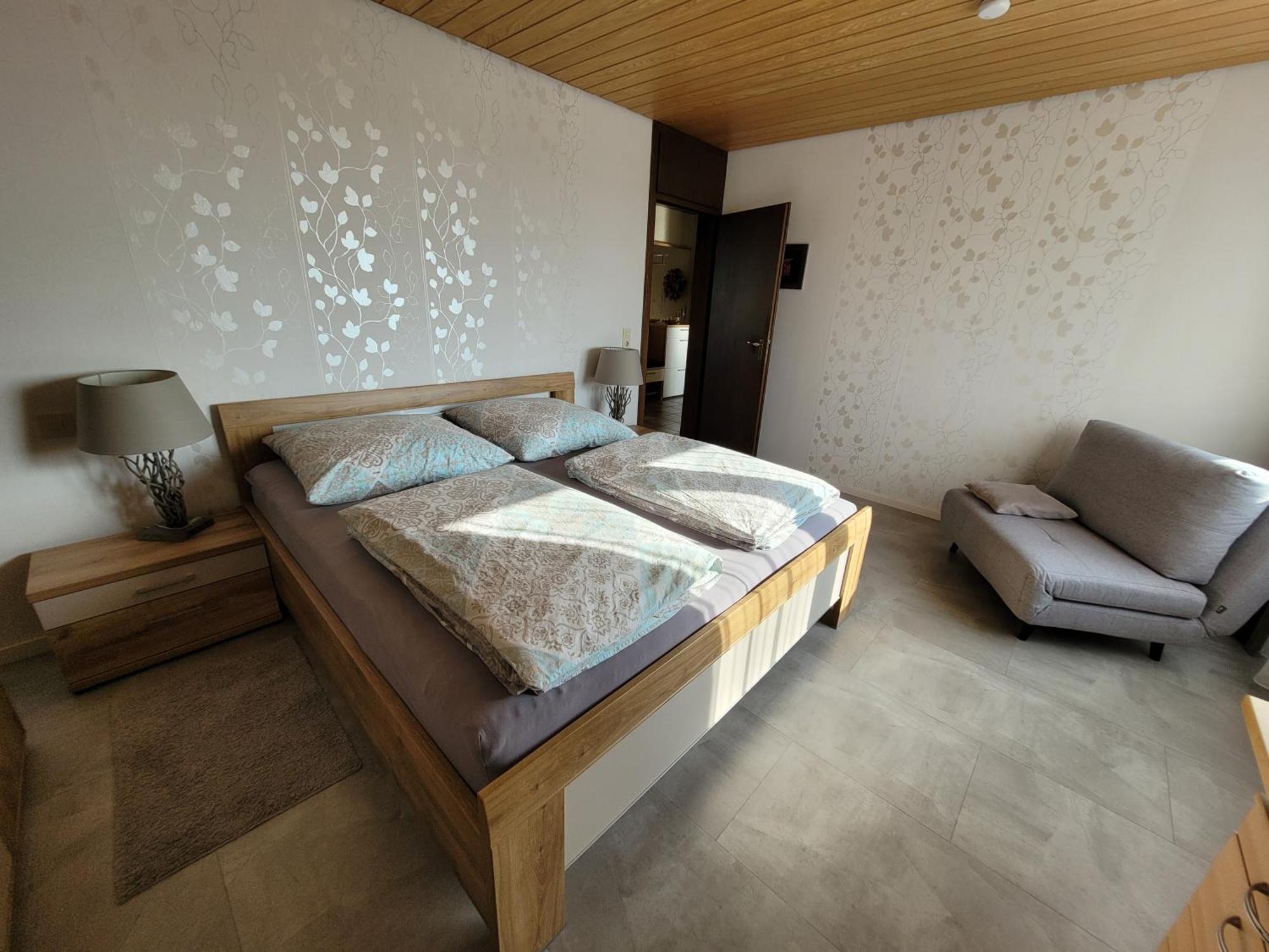 Komfort-Ferienwohnung Auf Der Eulenburg Grafengehaig エクステリア 写真