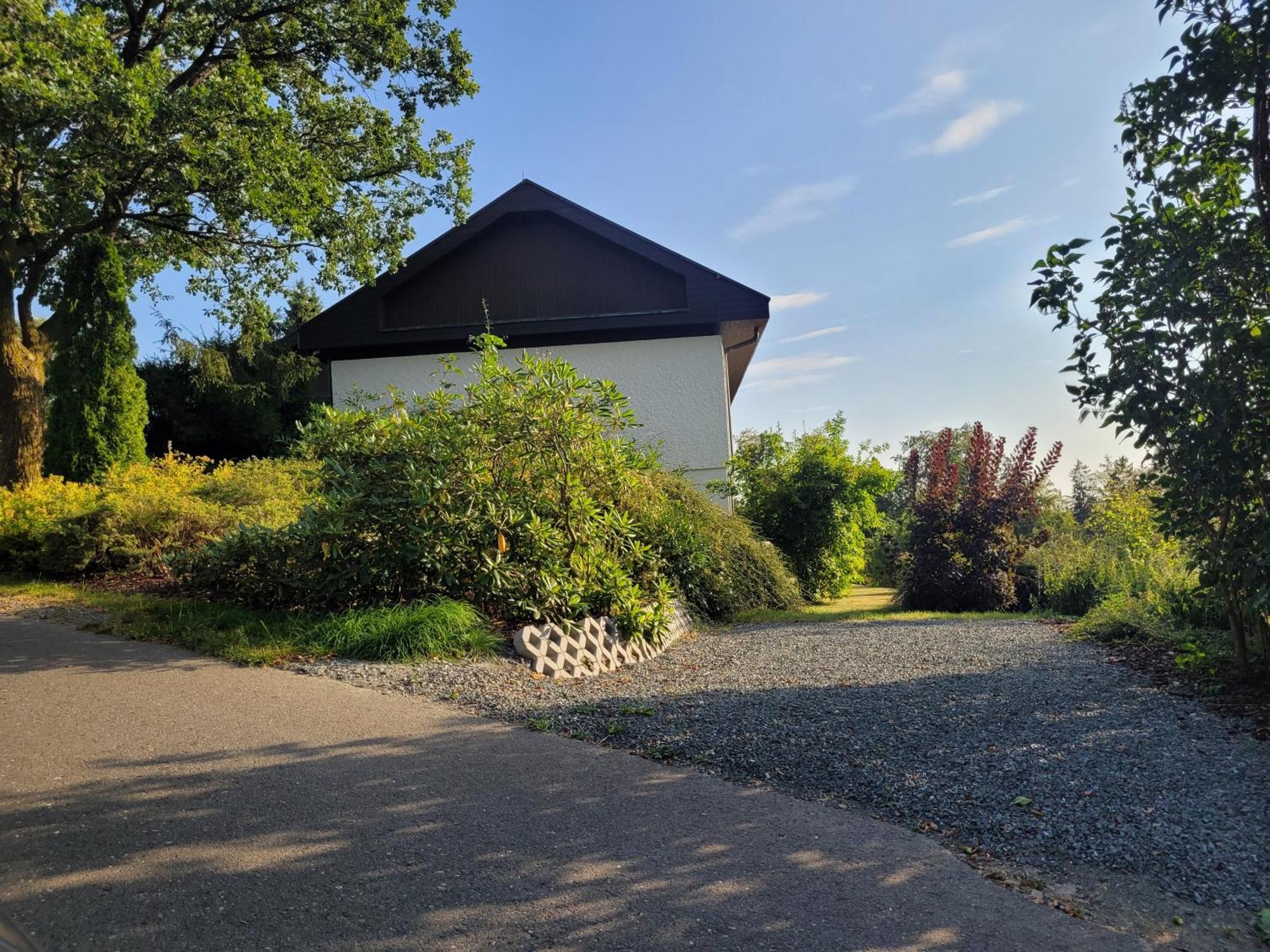 Komfort-Ferienwohnung Auf Der Eulenburg Grafengehaig エクステリア 写真