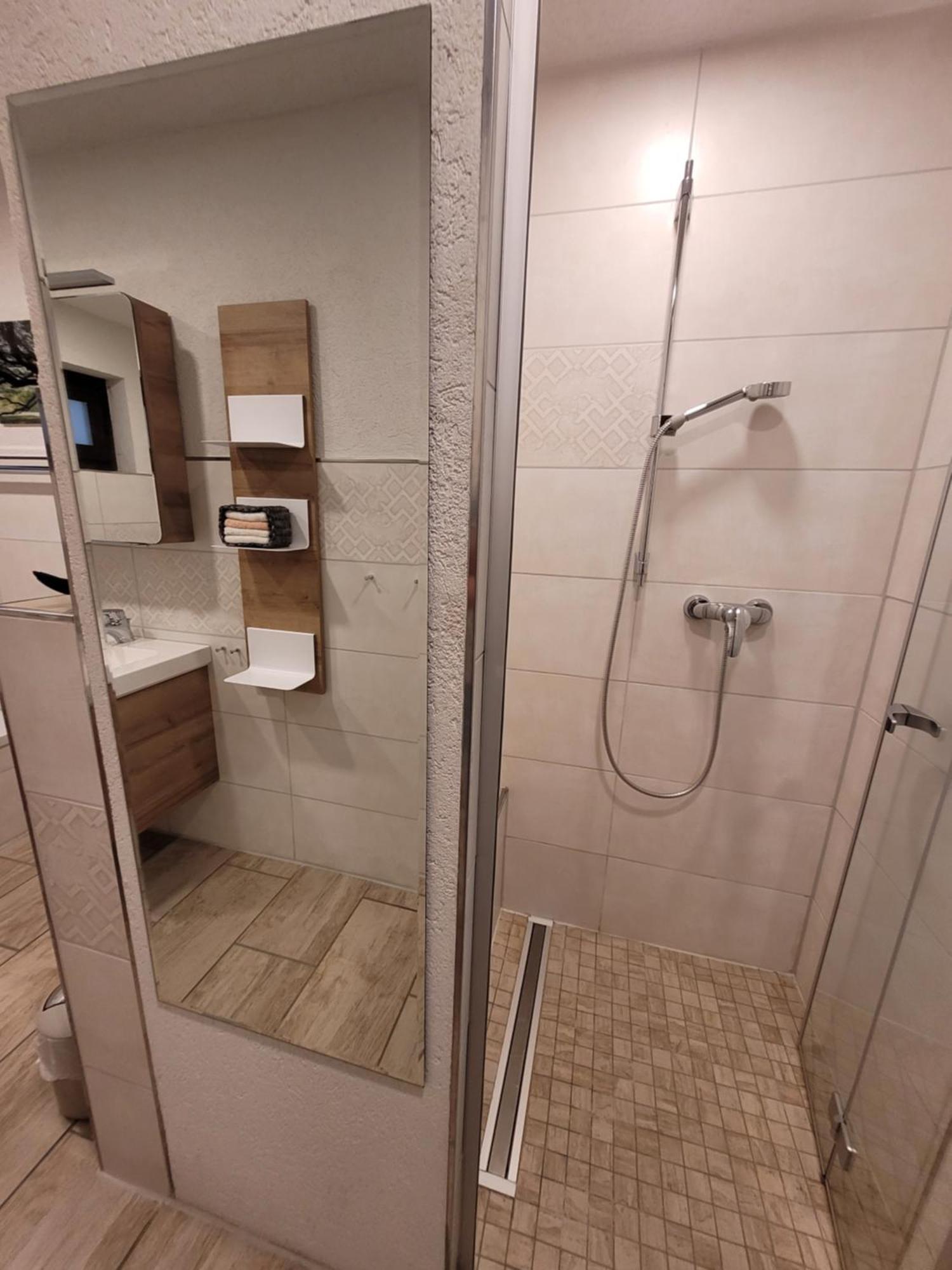 Komfort-Ferienwohnung Auf Der Eulenburg Grafengehaig エクステリア 写真